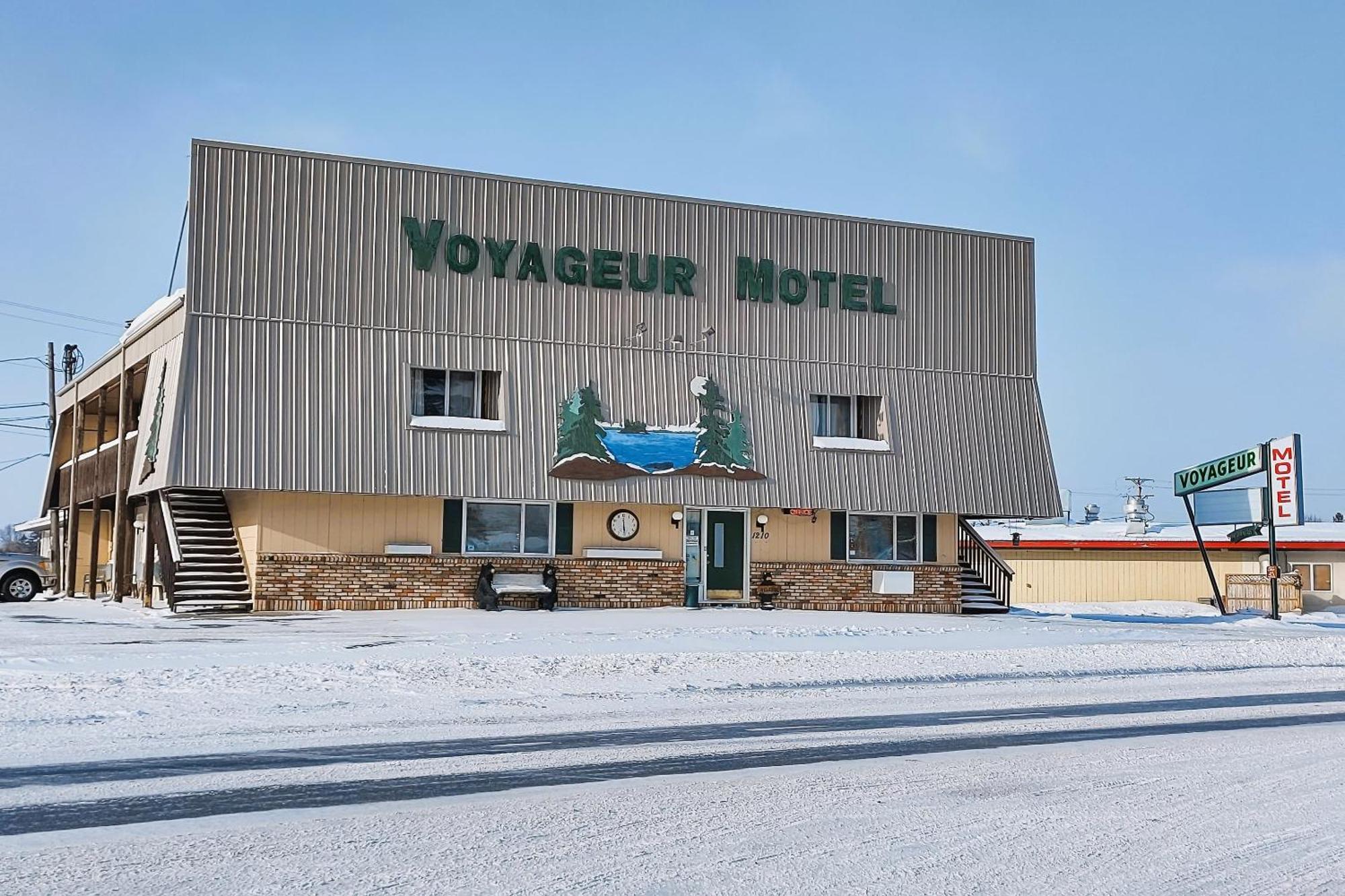 Love Hotels Voyageur By Oyo At International Falls Mn Exterior photo